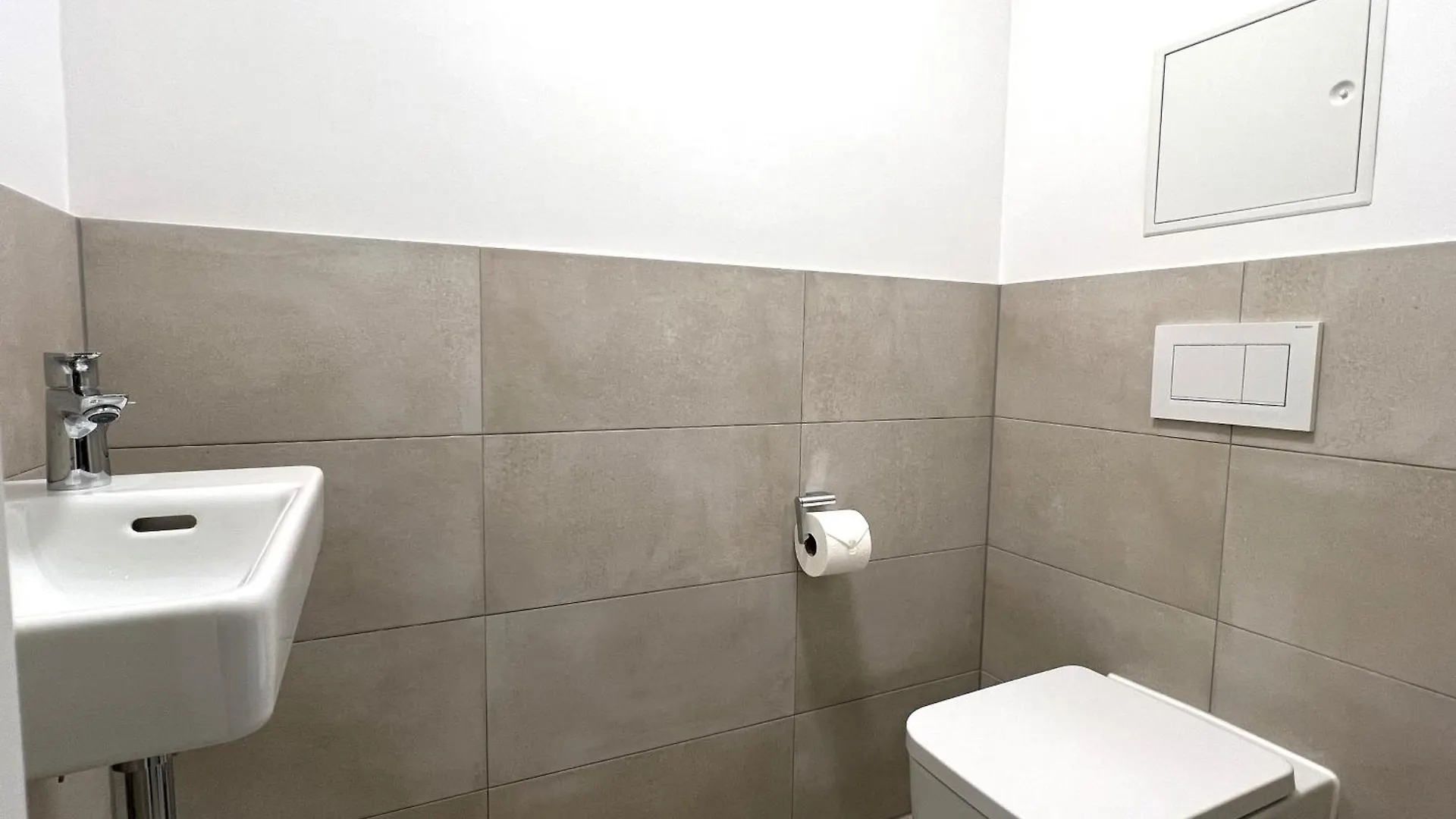 Free Parking - City Pulse Apartments At U6-Metro Vienna 0*,